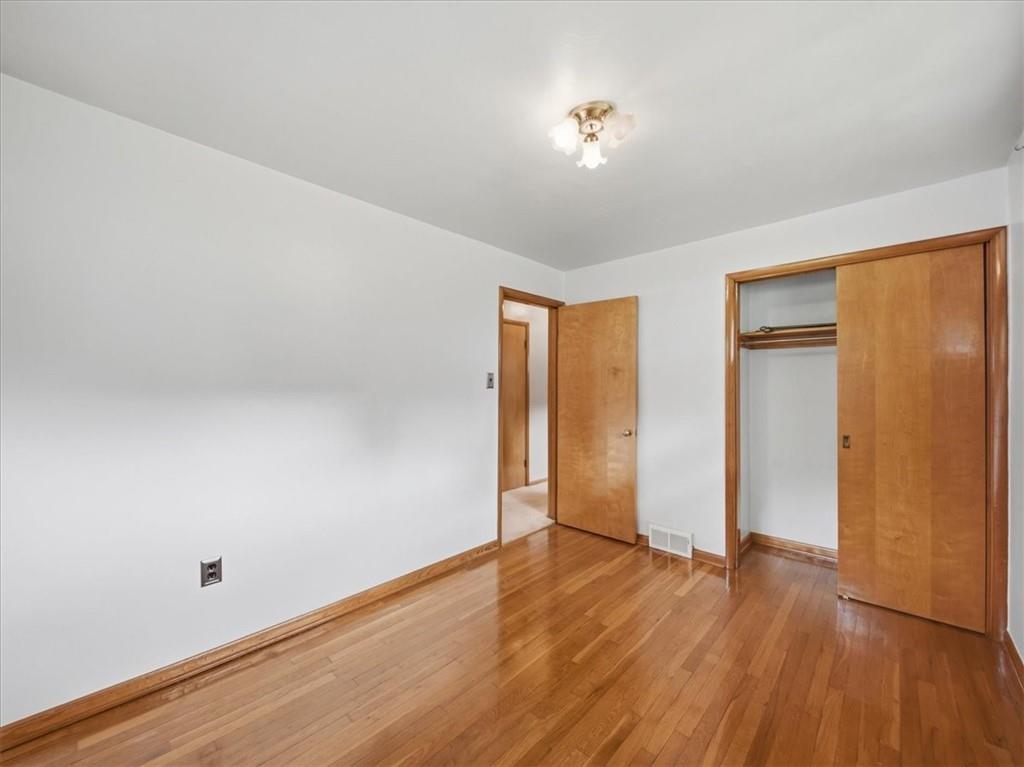 606 Golf Course Road Aliquippa, PA 15001 - Photo 14 of 31