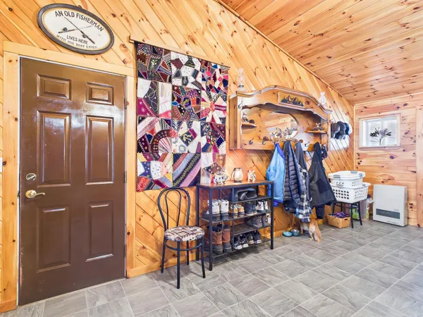 $399,900 | 361 Jackson Lodge Road, Canaan, VT 05903