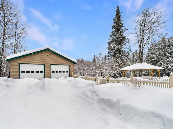 $399,900 | 361 Jackson Lodge Road, Canaan, VT 05903