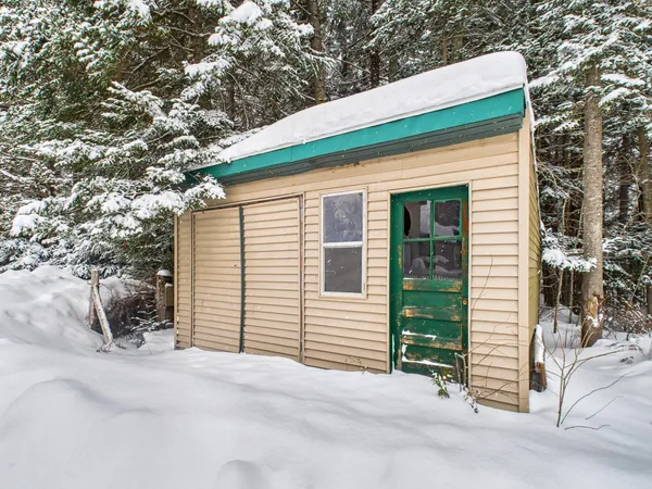 $399,900 | 361 Jackson Lodge Road, Canaan, VT 05903