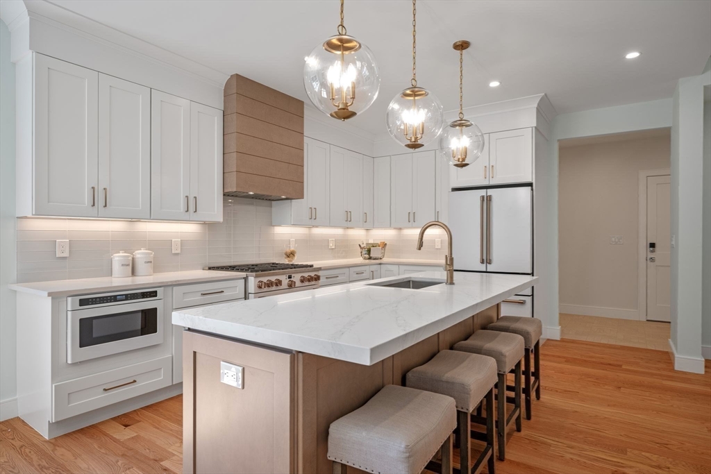 296 Castle Road Nahant, MA 01908 - Photo 11 of 42
