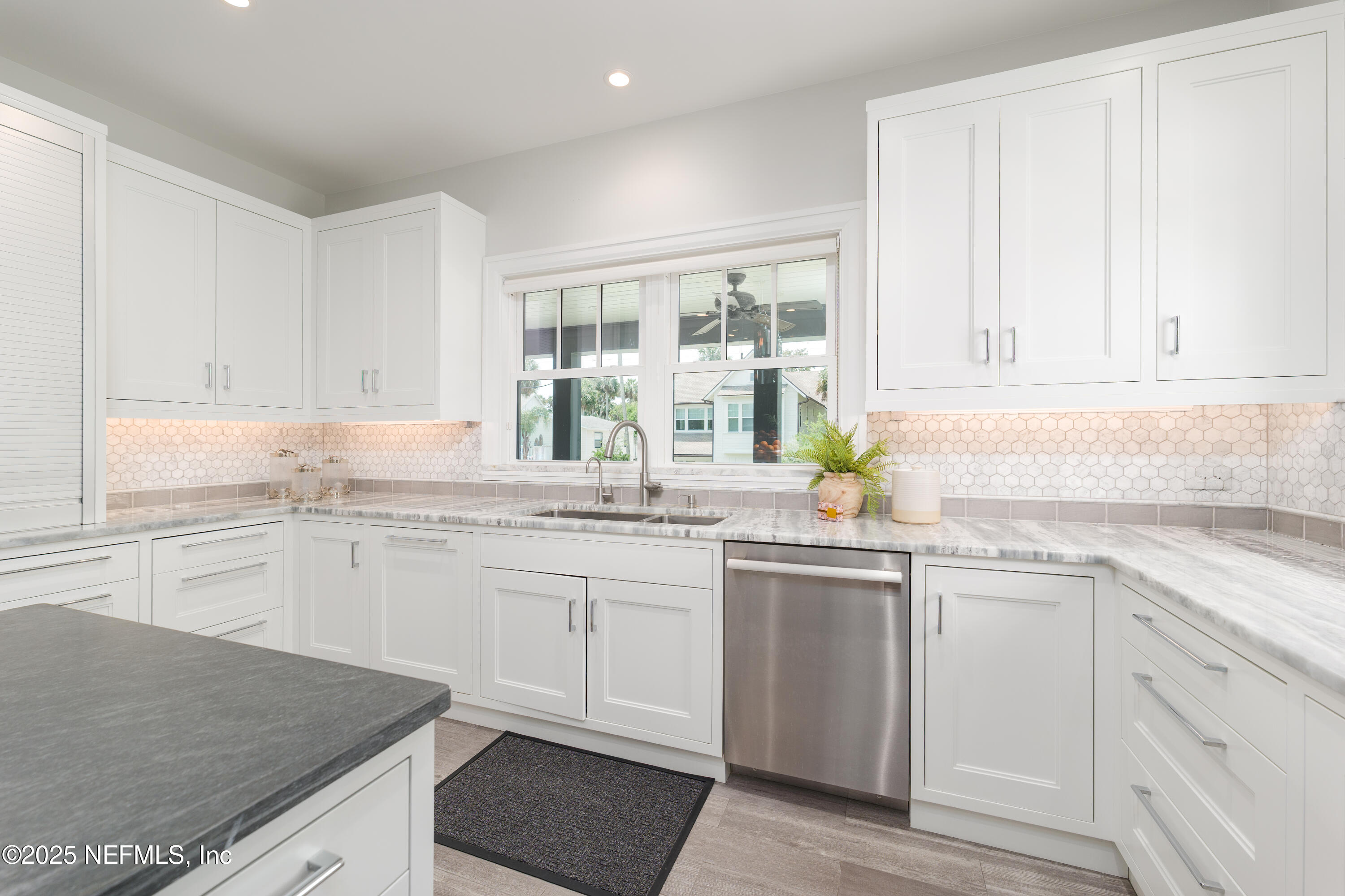 365 8th Street Atlantic Beach, FL 32233 - Photo 15 of 65 Kitchen