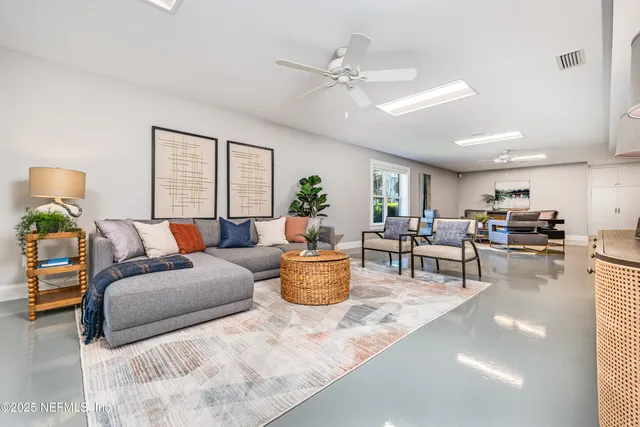 $4,750,000 | 365 8th Street, Atlantic Beach, FL 32233