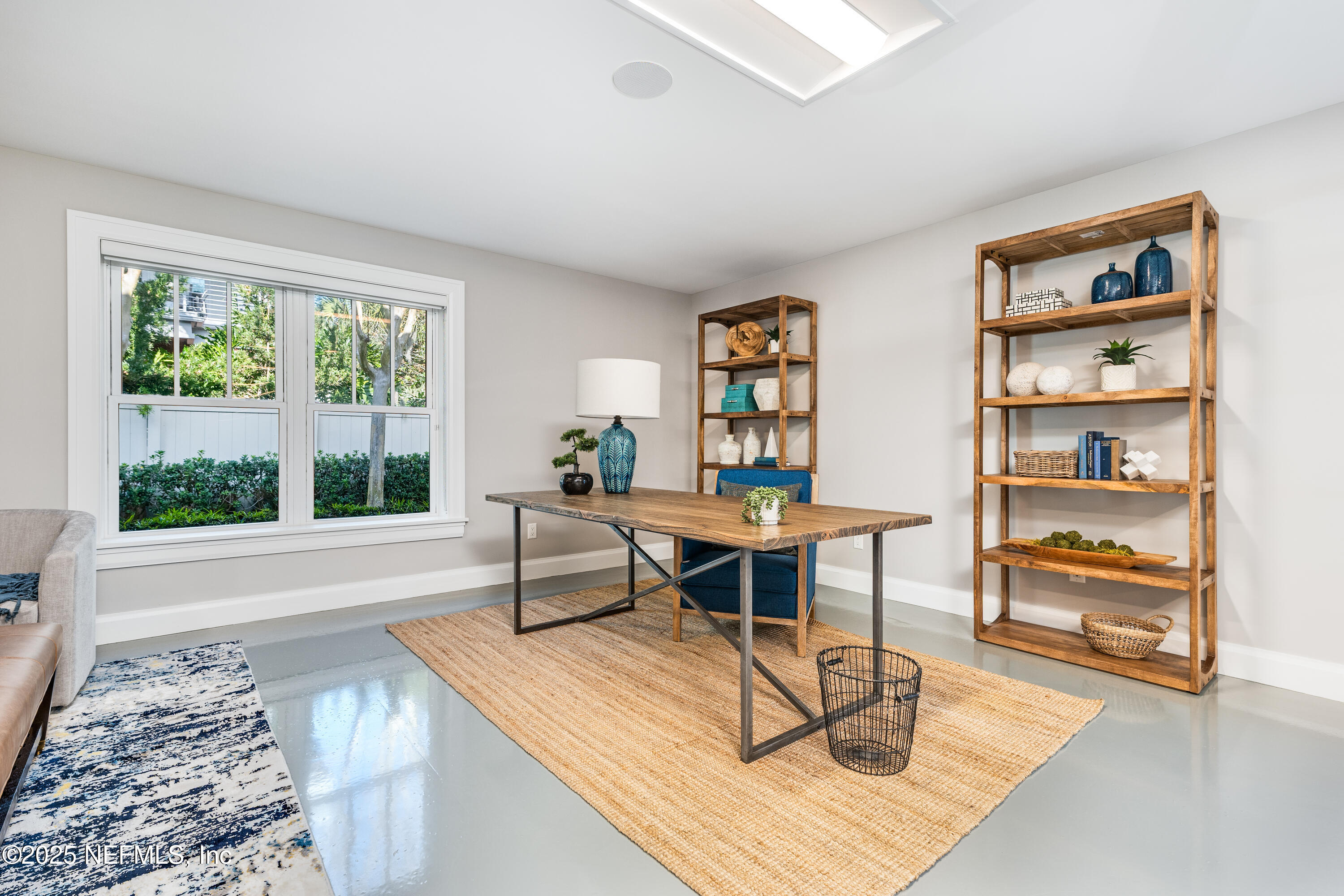 365 8th Street Atlantic Beach, FL 32233 - Photo 50 of 65 a reading room with furniture wooden floor and a window