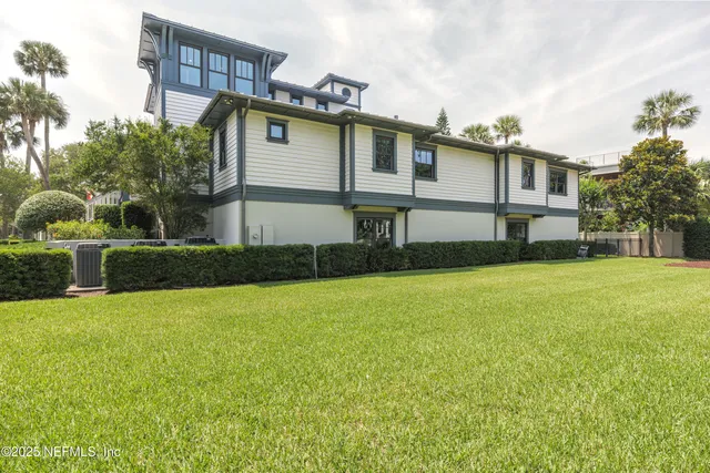 $4,750,000 | 365 8th Street, Atlantic Beach, FL 32233