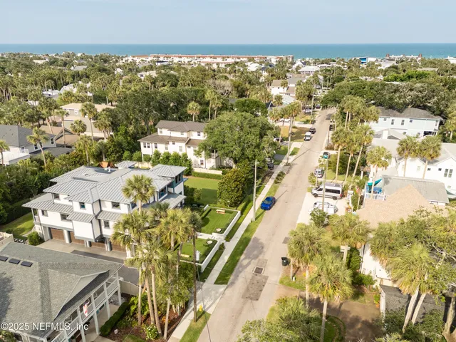 $4,750,000 | 365 8th Street, Atlantic Beach, FL 32233