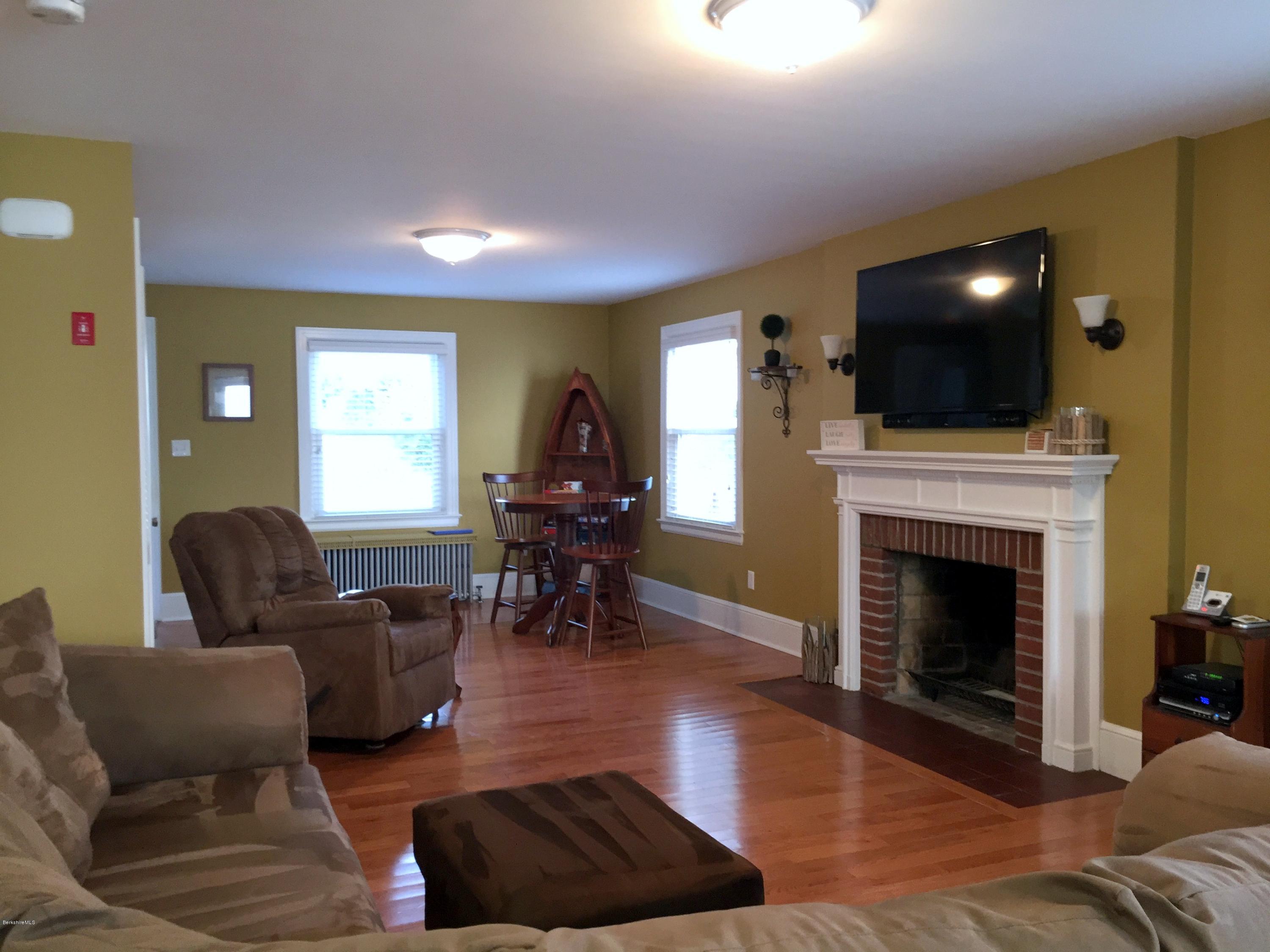 104 Ridge Avenue Pittsfield, MA 01201 - Photo 8 of 23 Ridge Ave 10-5-2034