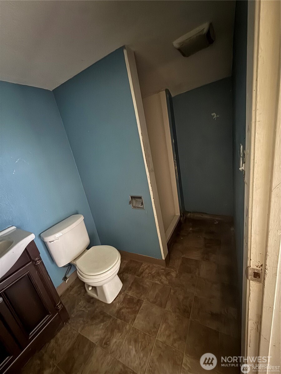 521 West King Street Aberdeen, WA 98520 - Photo 15 of 20