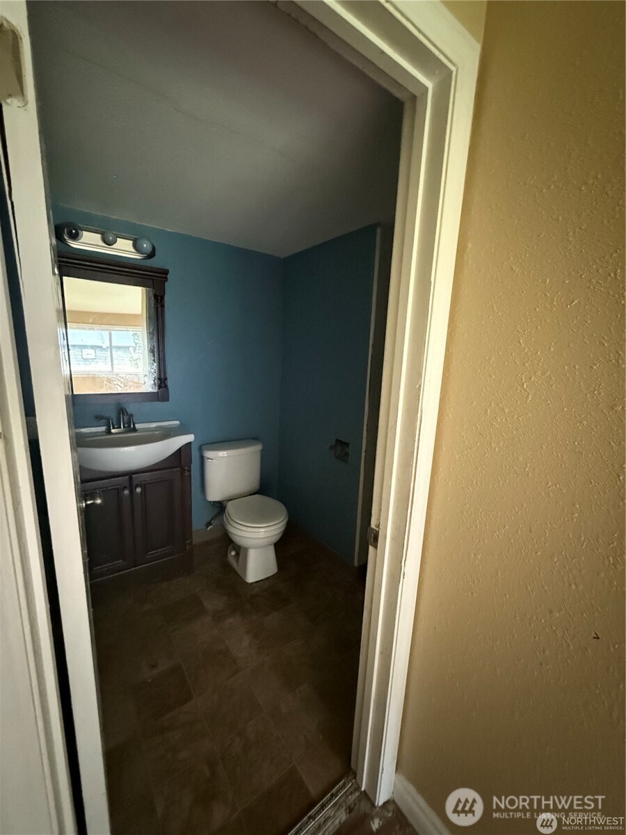 521 West King Street Aberdeen, WA 98520 - Photo 16 of 20