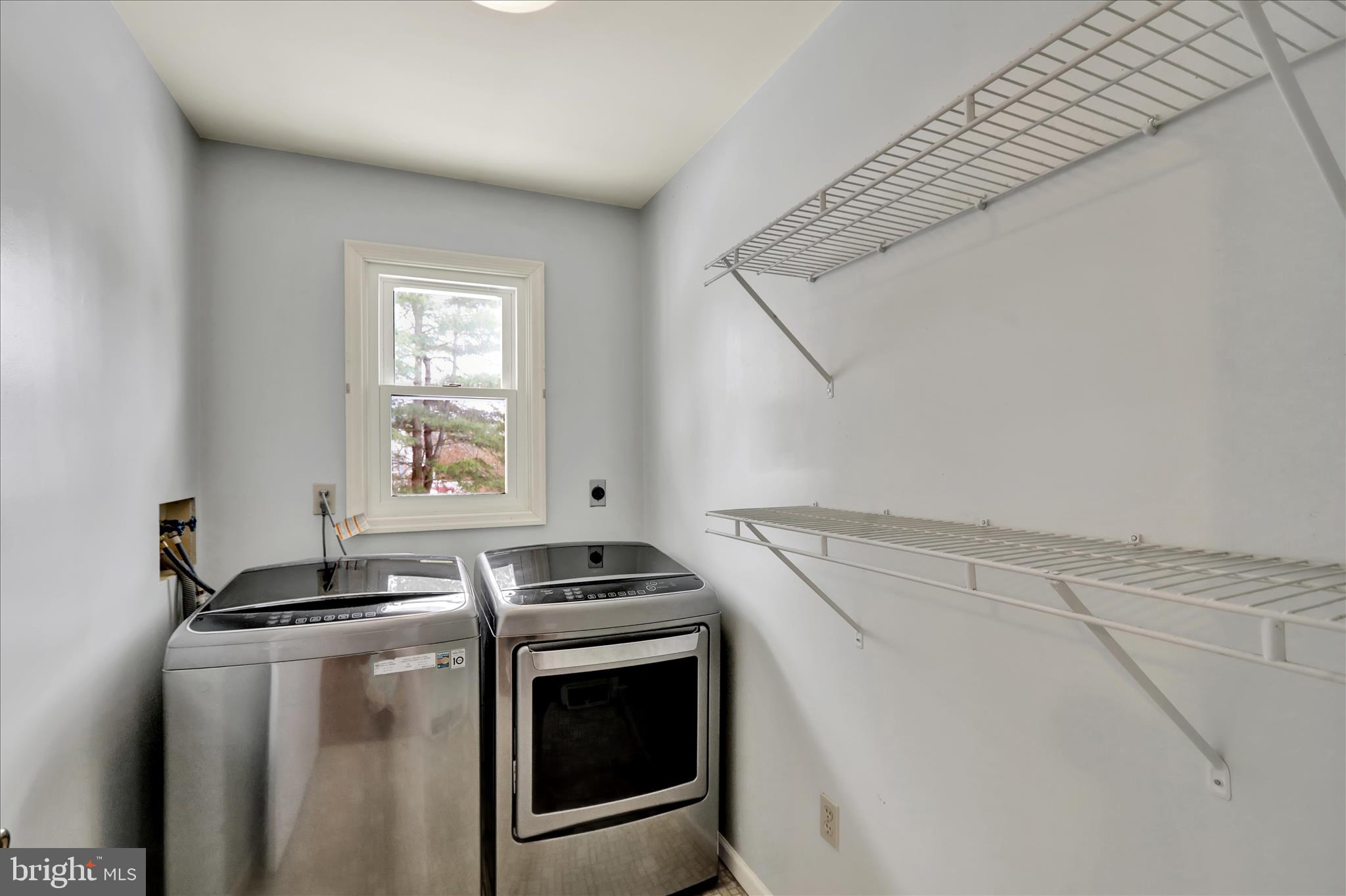 438 Coach House Lane Lititz, PA 17543 - Photo 28 of 47 2nd Floor Laundry Room