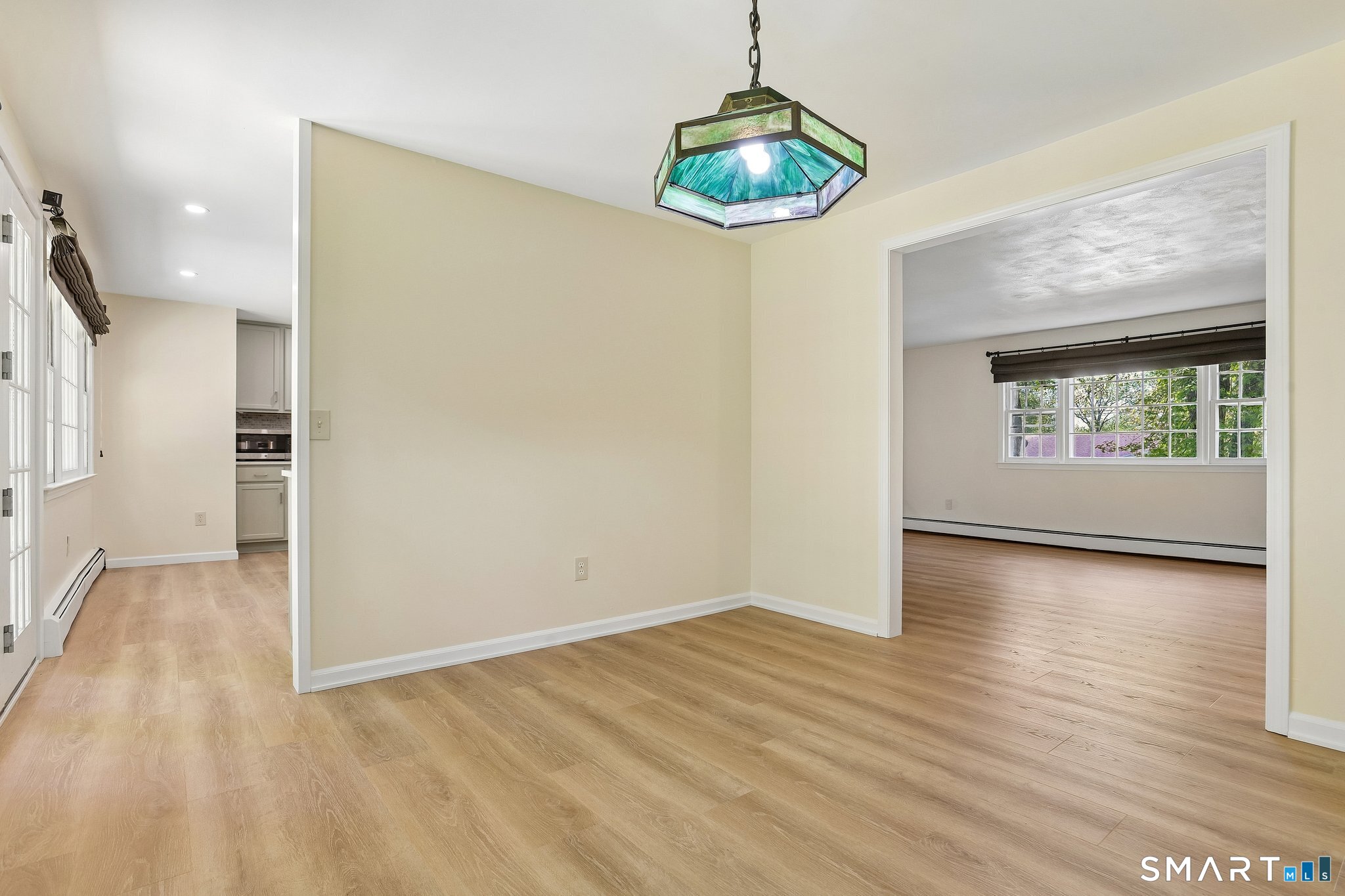 29 Raven Wood Road North Stonington, CT 06359 - Photo 7 of 37