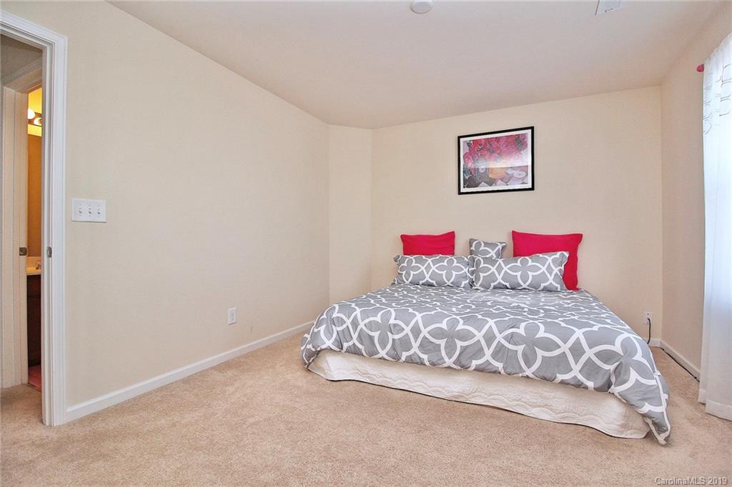 12810 Longstraw Road Charlotte, NC 28227 - Photo 22 of 36 Gallery Image 22