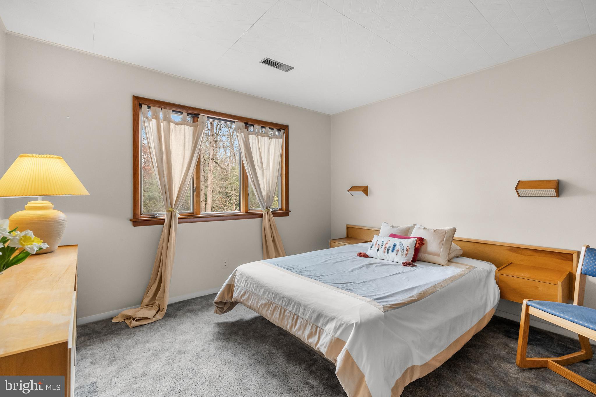 143 Ridge Road Southampton, NJ 08088 - Photo 18 of 21 Third Bedroom