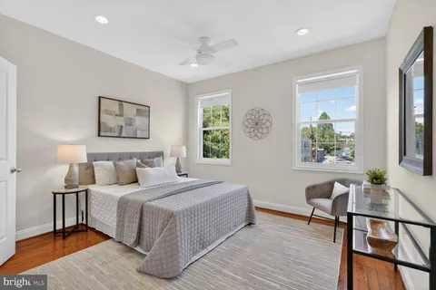 $1,025,000 | 1428 C Street Southeast, Washington, DC 20003