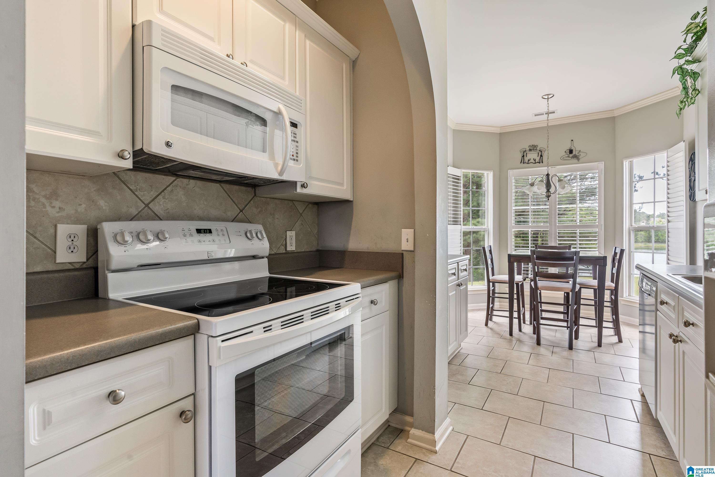 371 Waterford Cove Trail Calera, AL 35040 - Photo 11 of 37