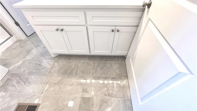 $499,900 | 22310 West 76th Street, Shawnee, KS 66227