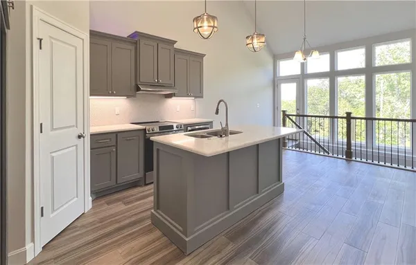 $484,950 | 22310 West 76th Street, Shawnee, KS 66227