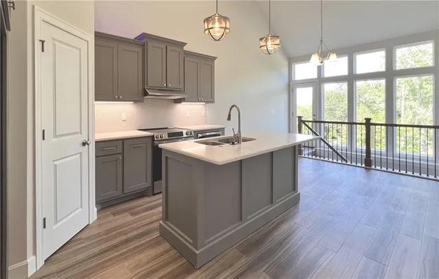 $499,900 | 22310 West 76th Street, Shawnee, KS 66227