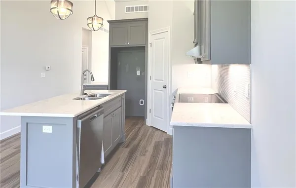 $484,950 | 22310 West 76th Street, Shawnee, KS 66227