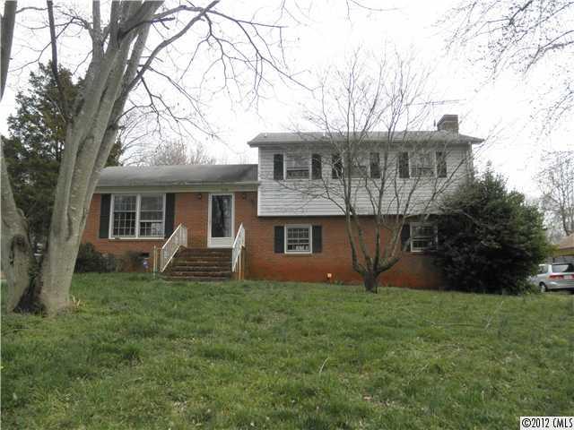 3236 Cross Winds Road Charlotte, NC 28227 - Photo 1 of 5 Gallery Image 1