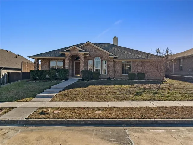 $460,000 | 402 Tanglewood Drive, Wylie, TX 75098