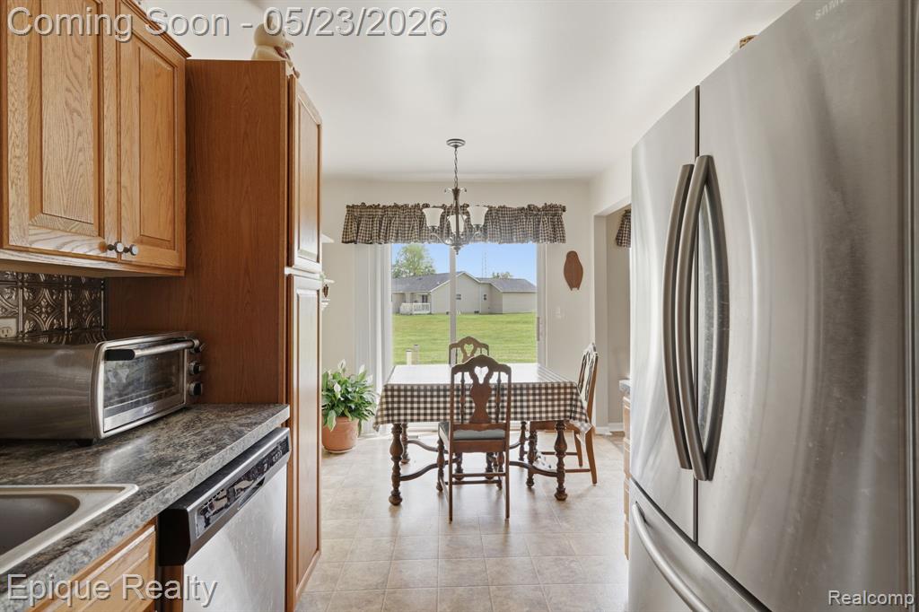 238 Quail Drive Capac, MI 48014 - Photo 8 of 24