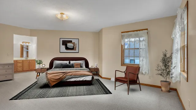 $579,900 | 909 Country Club Lane, Fond du Lac, WI 54935