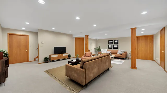 $579,900 | 909 Country Club Lane, Fond du Lac, WI 54935