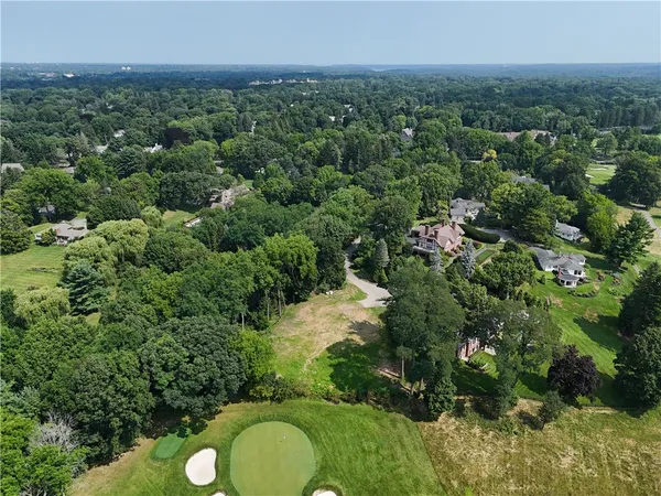 $901,000 | 12 Elmwood Hill Lane, Brighton, NY 14610