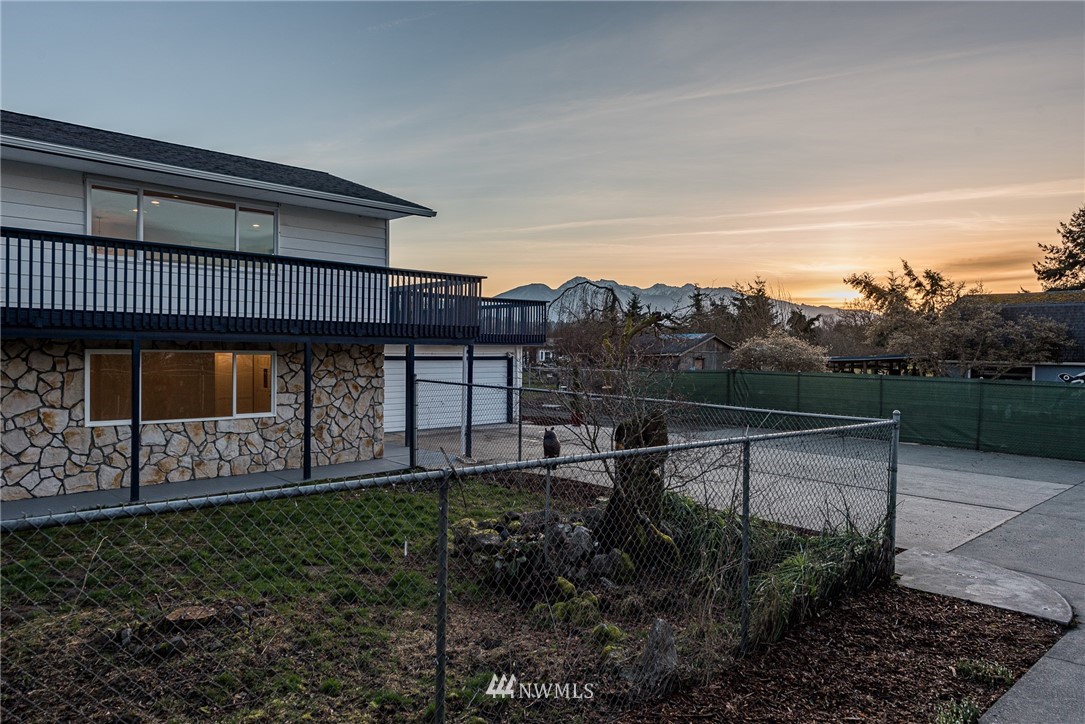 134 Spring Road Port Angeles, WA 98362 - Photo 1 of 20 Gallery Image 1