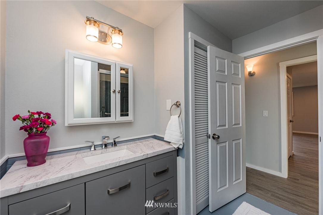 134 Spring Road Port Angeles, WA 98362 - Photo 9 of 20 Gallery Image 9