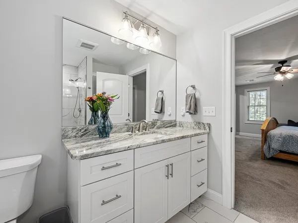 $750,000 | 85 East Street, Uxbridge, MA 01569
