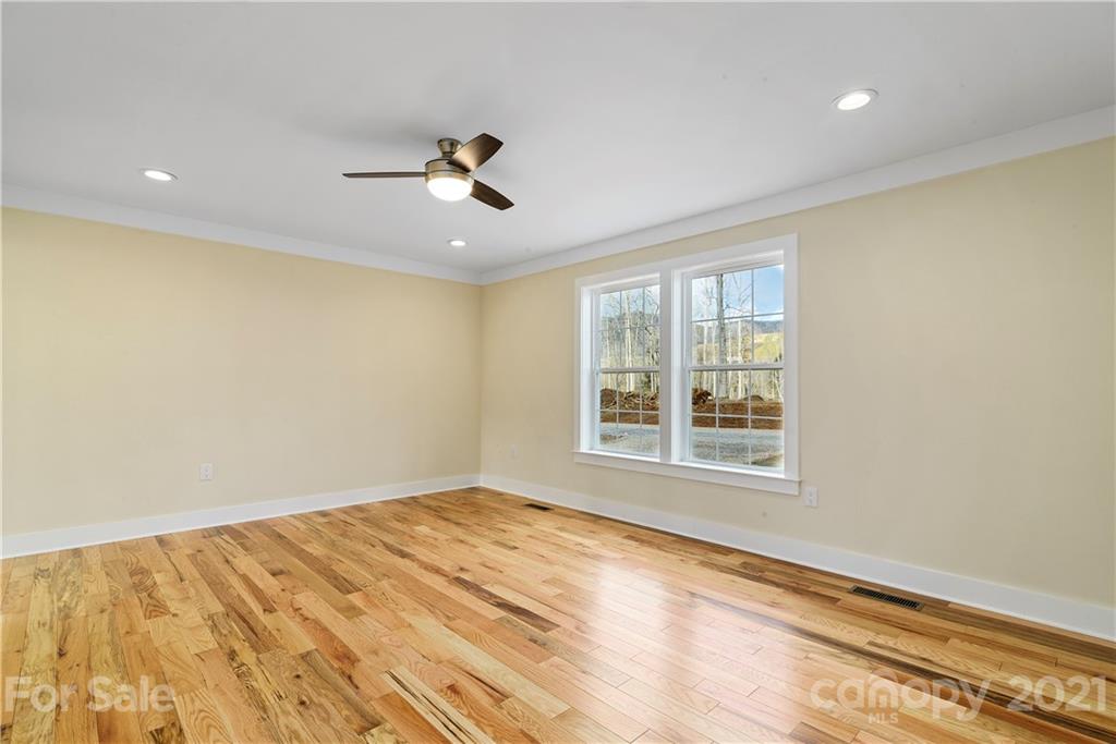 335 Ridge View Drive Clyde, NC 28721 - Photo 13 of 24