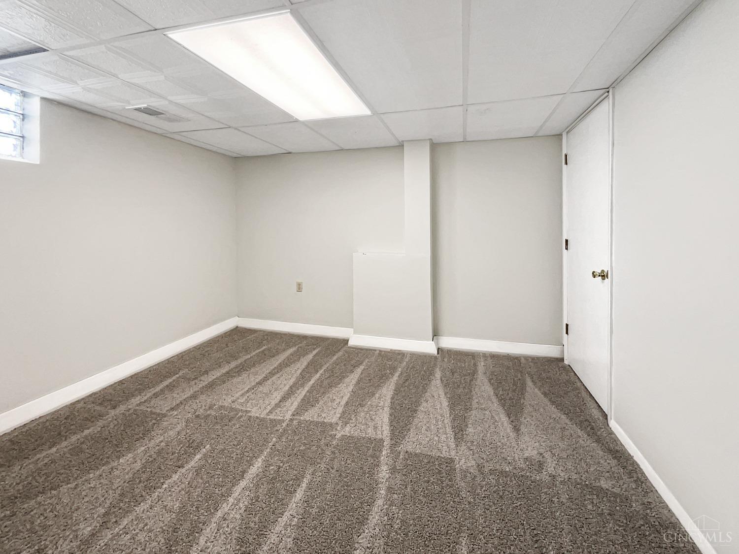 1318 Randomhill Road Cincinnati, OH 45231 - Photo 23 of 24 Gallery Image 23