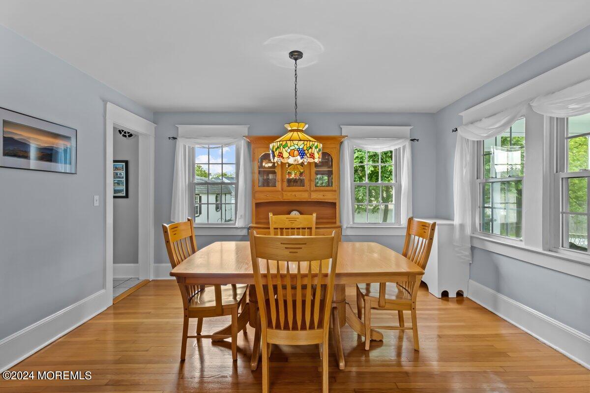 123 Maple Place Keyport, NJ 07735 - Photo 5 of 29 IMG_1837