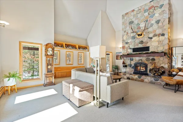 $869,900 | 10047 Cove Pointe Road, Brainerd, MN 56401