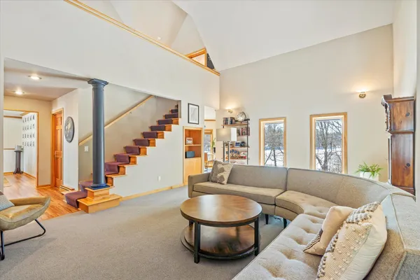 $869,900 | 10047 Cove Pointe Road, Brainerd, MN 56401