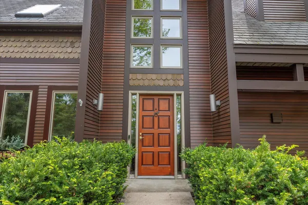 $869,900 | 10047 Cove Pointe Road, Brainerd, MN 56401