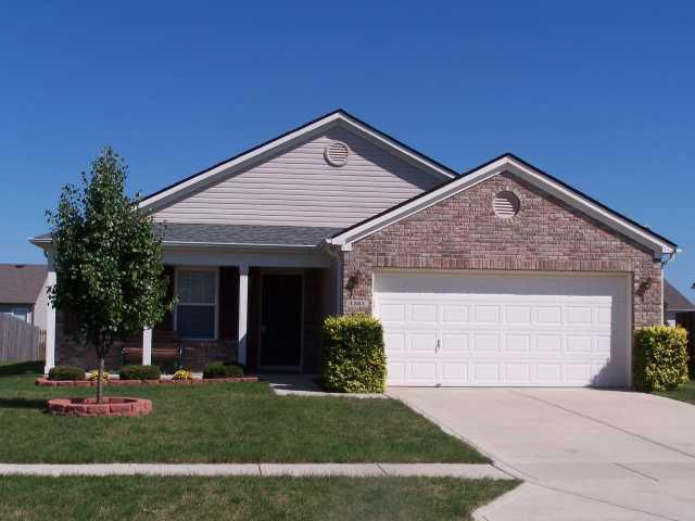 1361 Fall Ridge Drive Brownsburg, IN 46112 - Photo 1 of 10