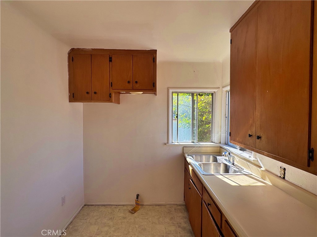 1852 260th Street Lomita, CA 90717 - Photo 37 of 63