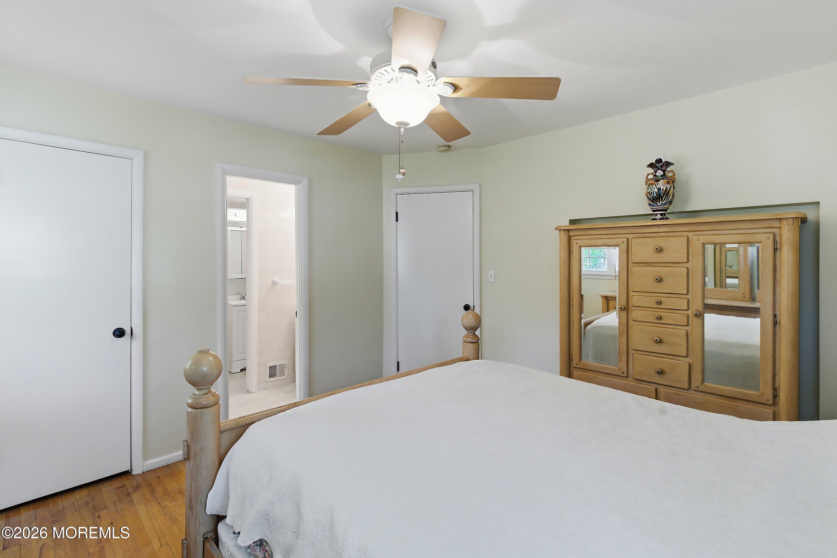 5 Lone Oak Road Middletown, NJ 07748 - Photo 9 of 23 13-Bed 1B