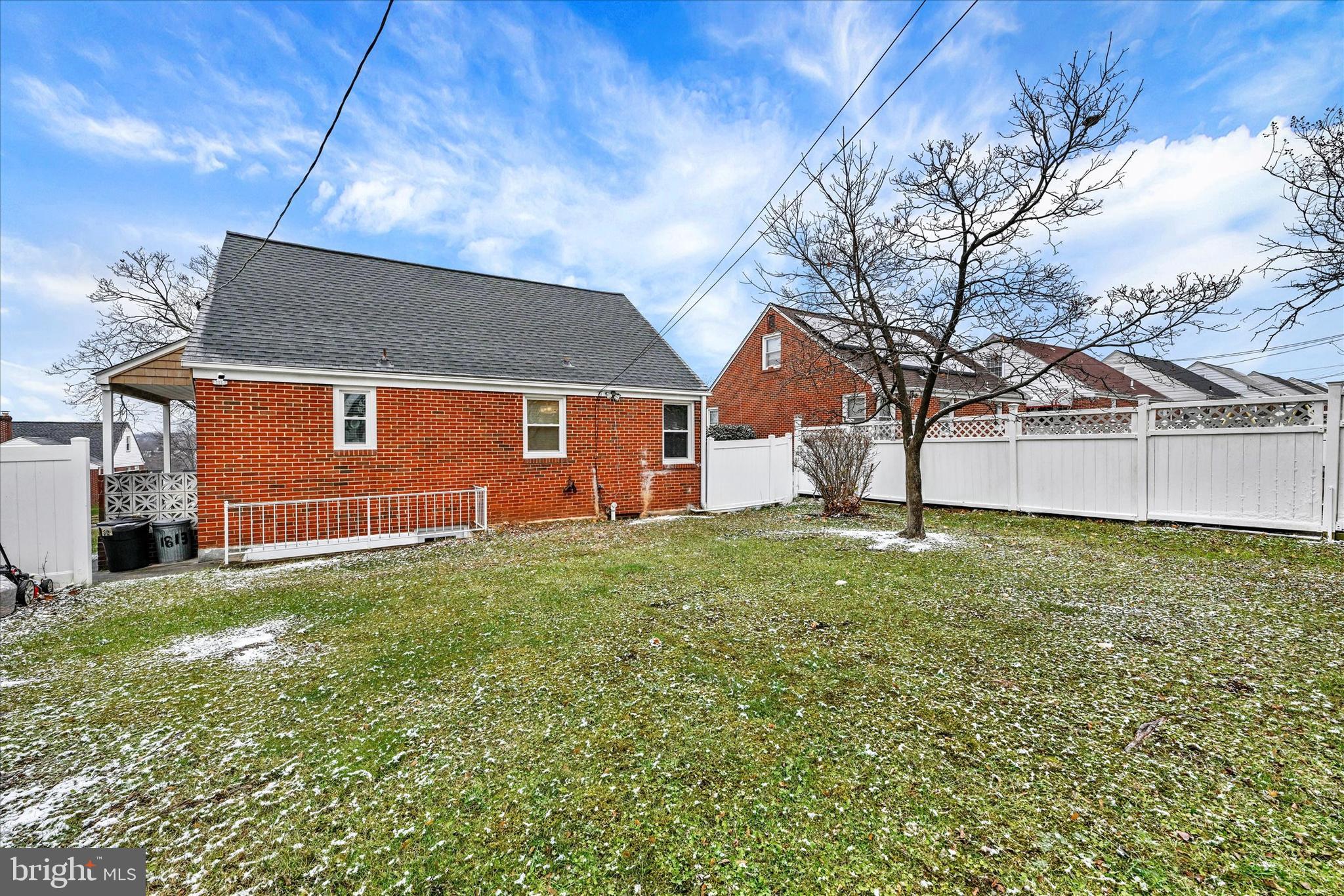 1813 Hanford Road Rosedale, MD 21237 - Photo 27 of 39 a view of a backyard with a garden