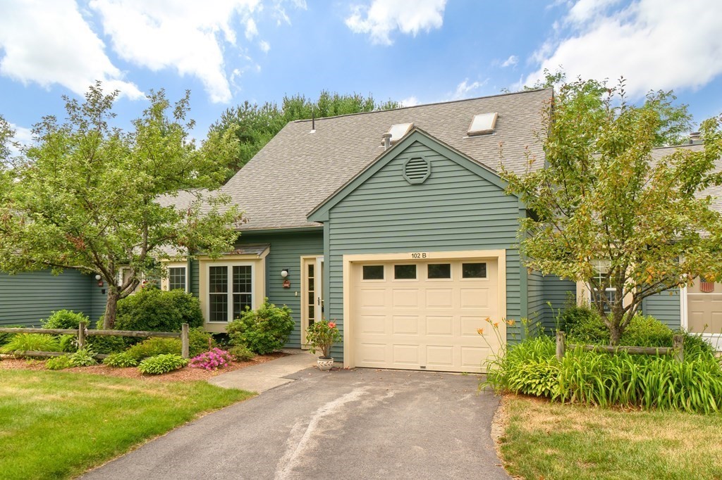 102 Ridgefield Circle, Unit B Clinton, MA 01510 - Photo 1 of 17 Gallery Image 1