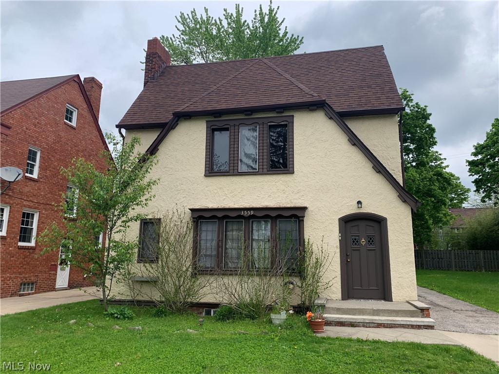 3559 Riedham Road Cleveland, OH 44120 - Photo 1 of 29