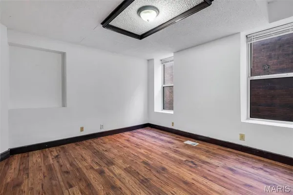 $100,000 | 1408 Linton Avenue, St. Louis, MO 63107