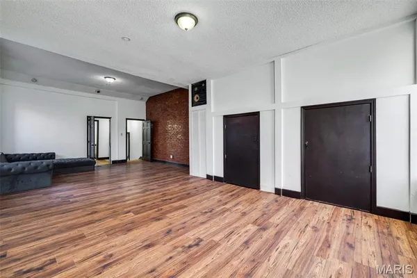 $100,000 | 1408 Linton Avenue, St. Louis, MO 63107