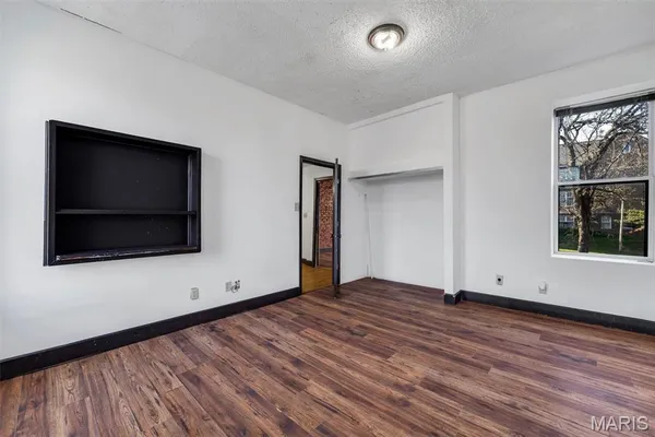 $100,000 | 1408 Linton Avenue, St. Louis, MO 63107