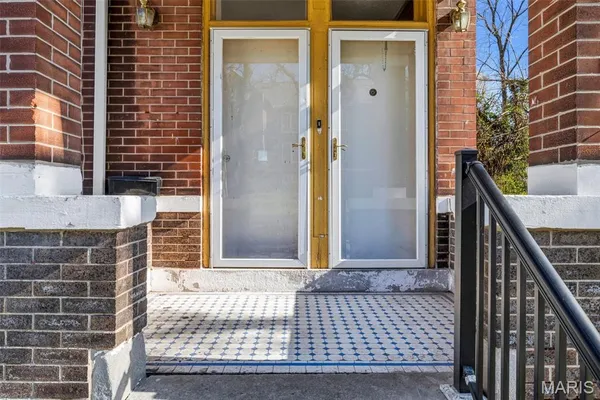 $100,000 | 1408 Linton Avenue, St. Louis, MO 63107