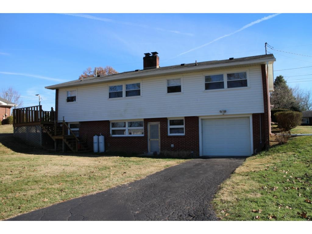 16119 Fairview Road Bristol, VA 24202 - Photo 2 of 4 Photo 2