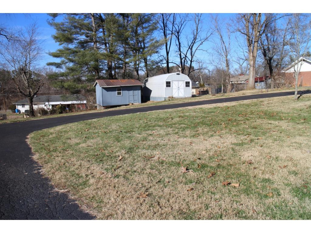 16119 Fairview Road Bristol, VA 24202 - Photo 4 of 4 Photo 4